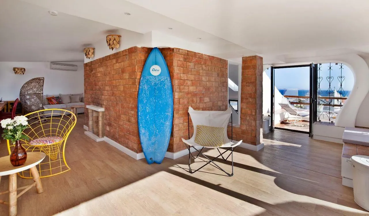 **** Apart-hotel The Salty Lodge Lagos Portugal